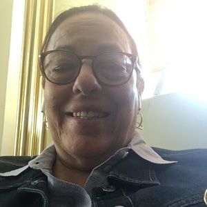 Meet your Posher, Sheila